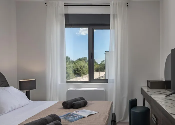 New! Luxury Alta & Montira Two Heated Pool Juršići