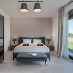 New! Luxury Alta & Montira Two Heated Pool * Juršići