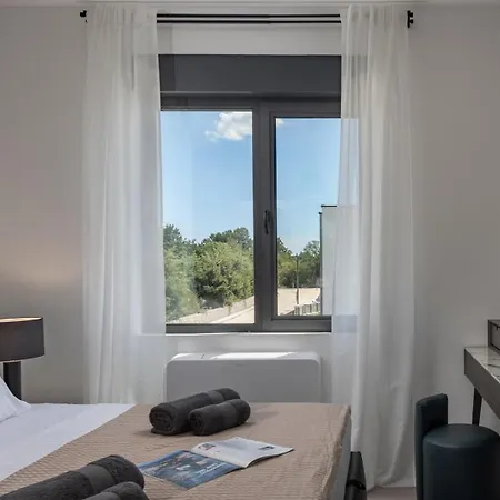 New! Luxury Alta & Montira Two Heated Pool Juršići
