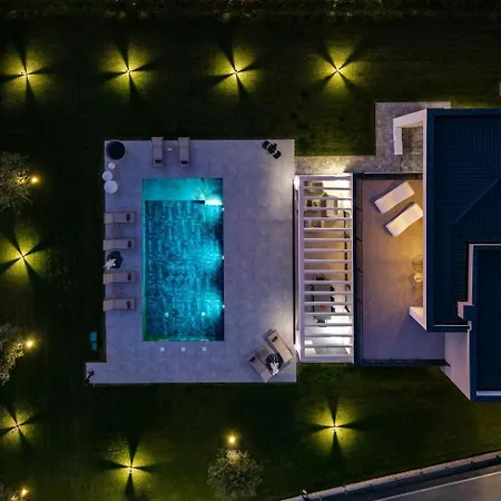 Vila New! Luxury Alta & Montira Two Heated Pool